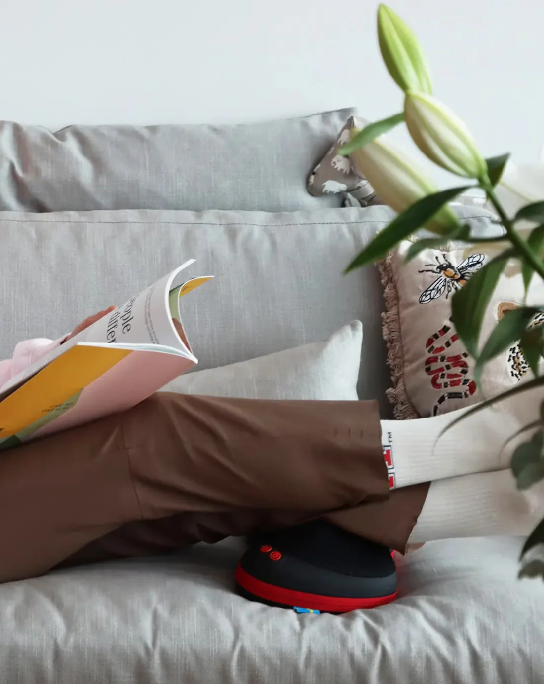 RetroGoods™ - Massager Flow Pillow - Image 9